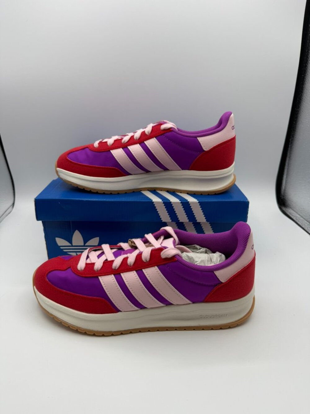 adidas Run 70s 2.0 J Unisex Kids Athletic Sneaker Purple/Red/Pink US 6 JQ9591